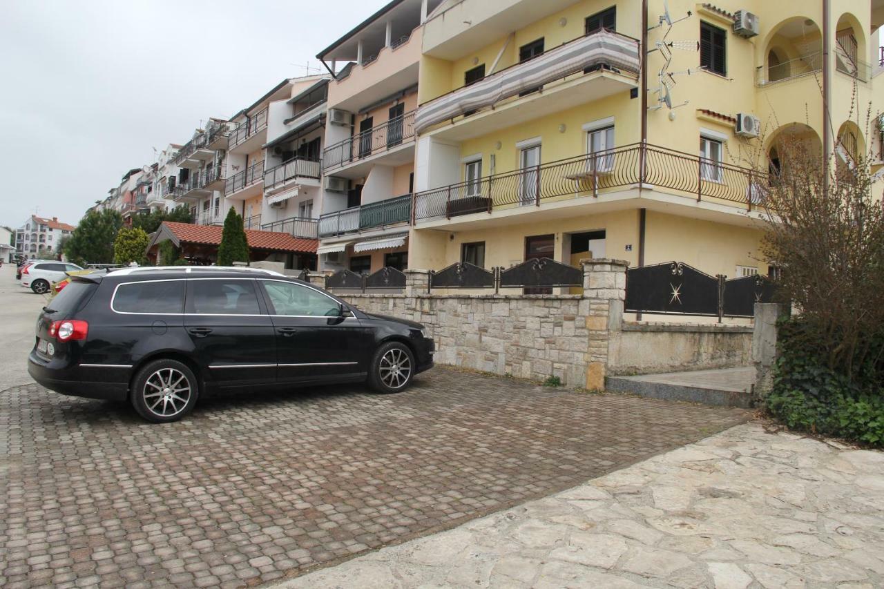 Apartment Zarko Vrsar Exteriér fotografie